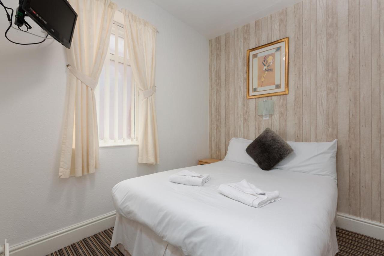 The Sandringham Court Hotel & Apartment Welcoming Large And Small Groups For 15 Years Blackpool Exterior foto